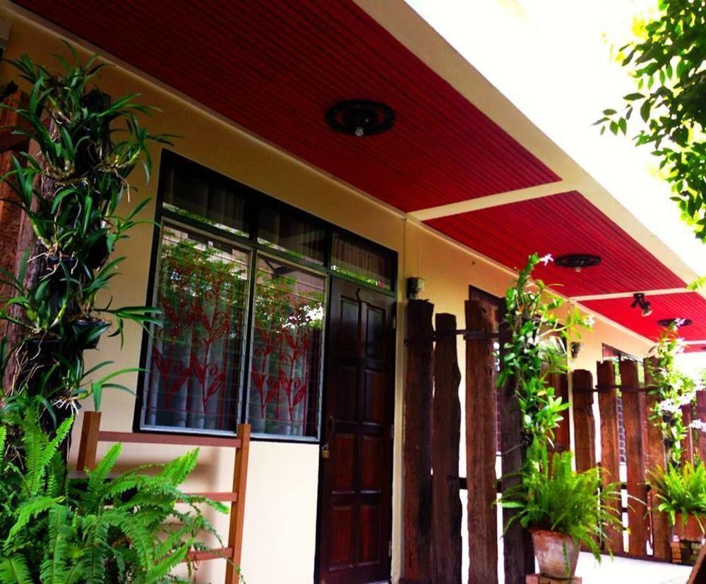 Baifern Homestay Ayutthaya Eksteriør bilde