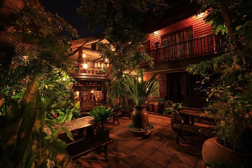 Baifern Homestay Ayutthaya Eksteriør bilde