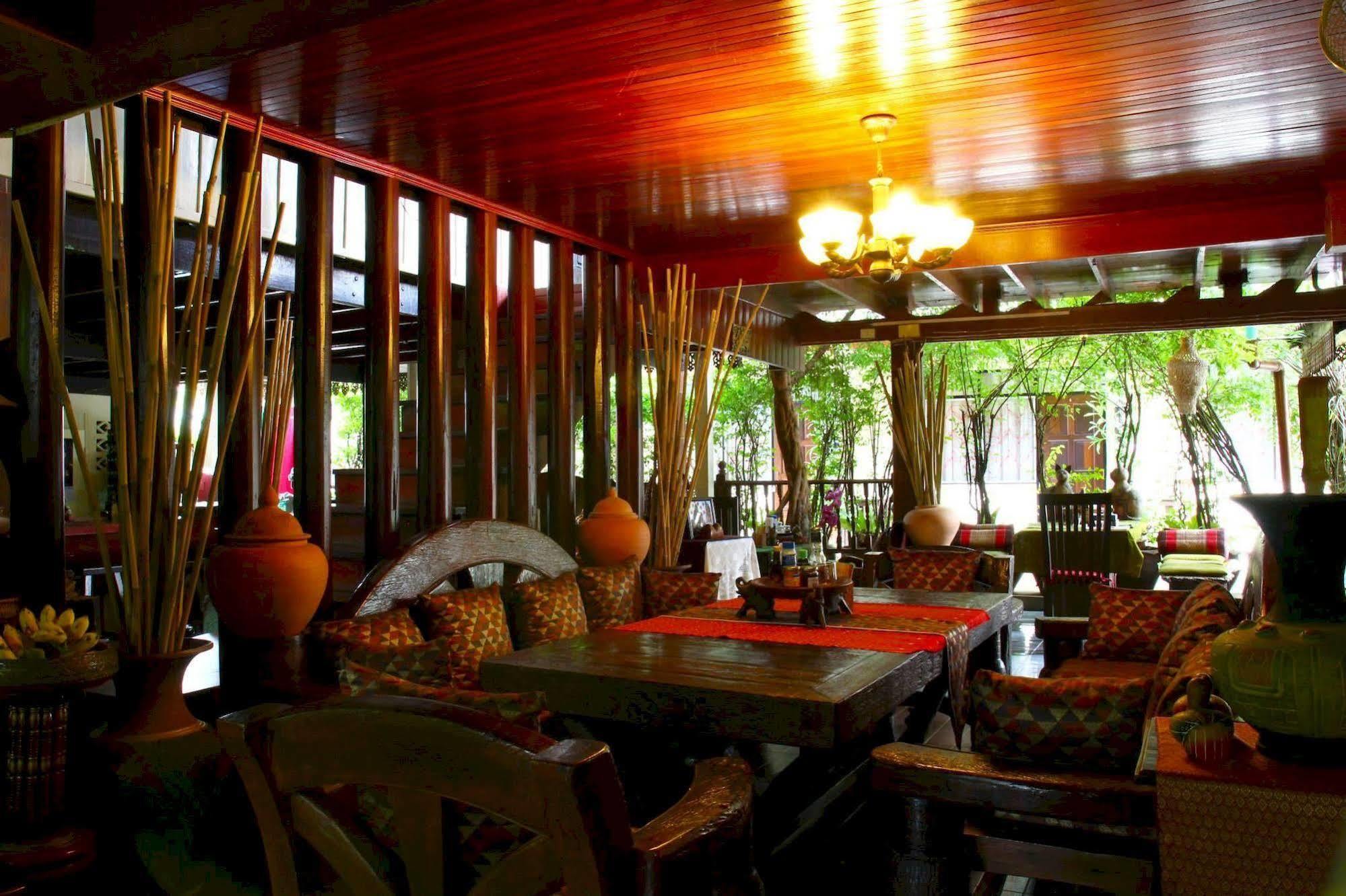 Baifern Homestay Ayutthaya Eksteriør bilde